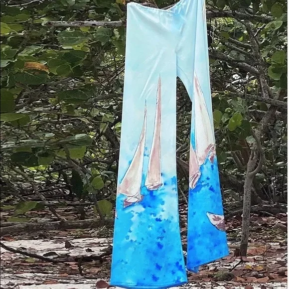 Monte Carlo Luxury Yacht Life Kimono & Pants Set - Picture 4 of 15